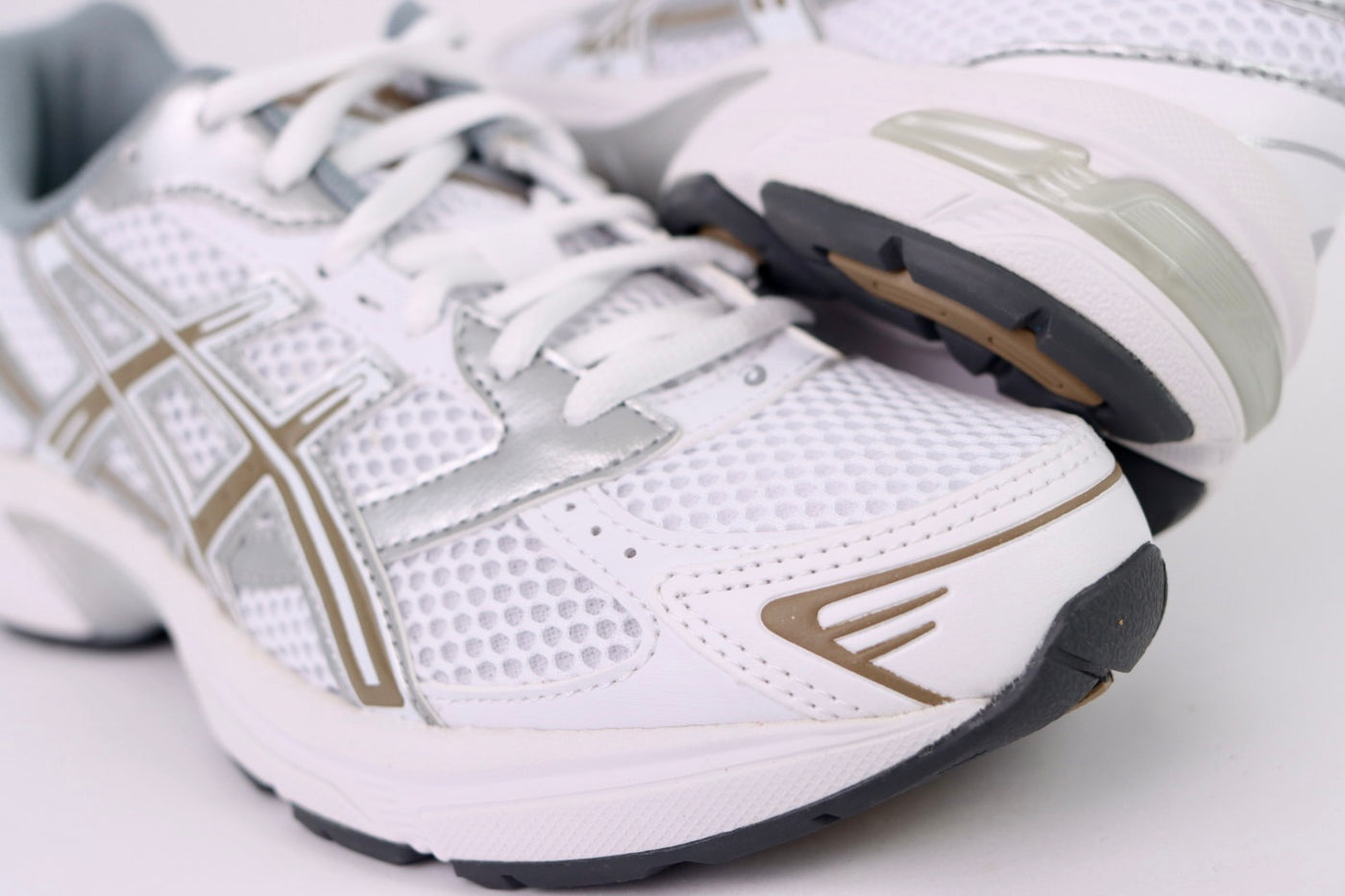 Tênis Feminino Asics GEL-1130 White Pepper