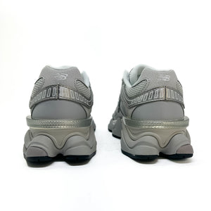 Tênis New Balance 9060 Cinza Metálico