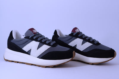 Tênis Feminino New Balance 370v1 Preto