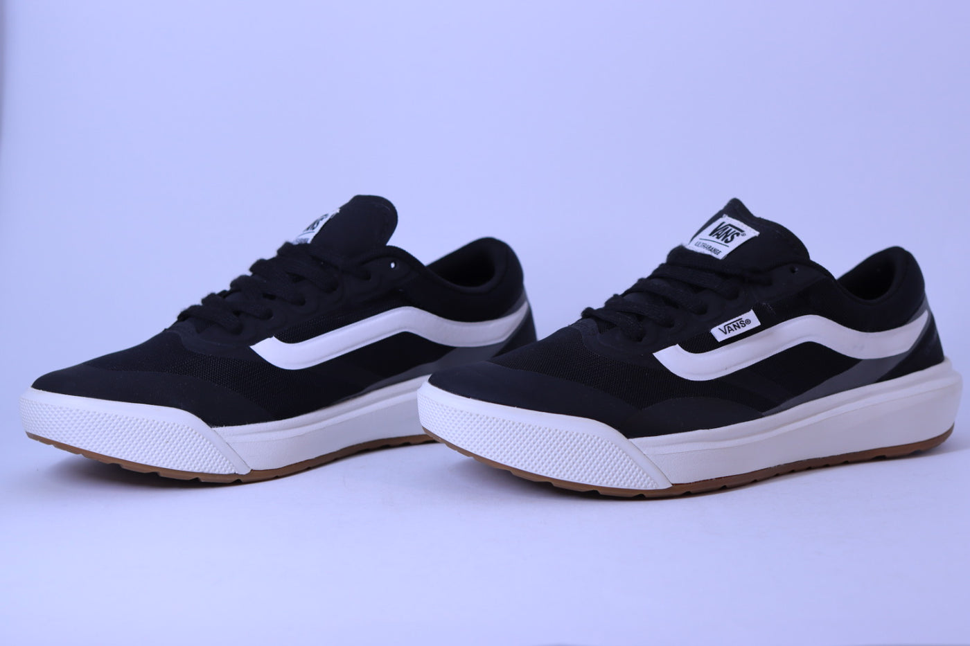 Tênis Feminino Vans Ultrarange 2.0 MTE Black