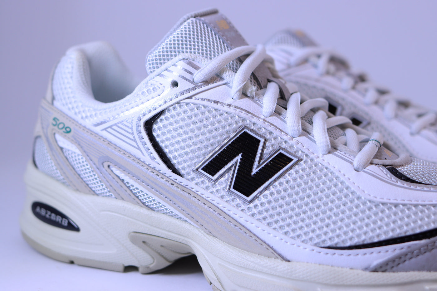 Tênis Feminino New Balance 509 Branco/Cinza