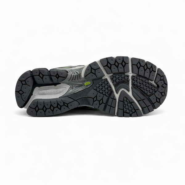 Tênis New Balance 1906R light Silver Verde Neon