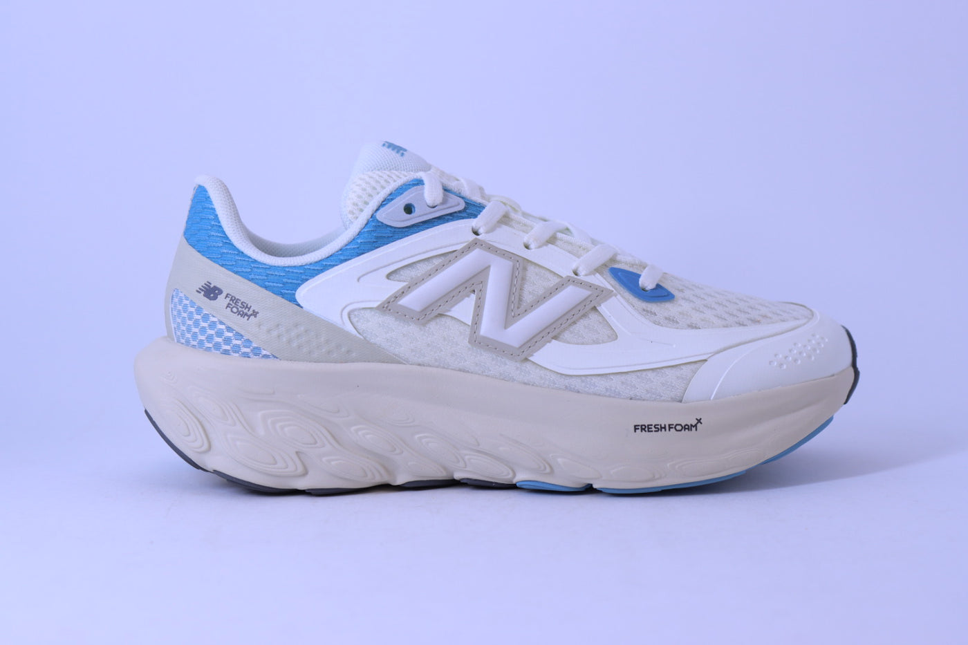 Tênis Feminino New Balance Fresh Foam Linem Still Water