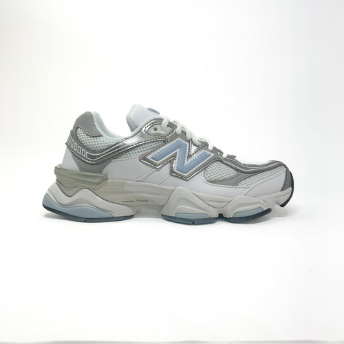Tênis New Balance 9060 Metalizado Azul