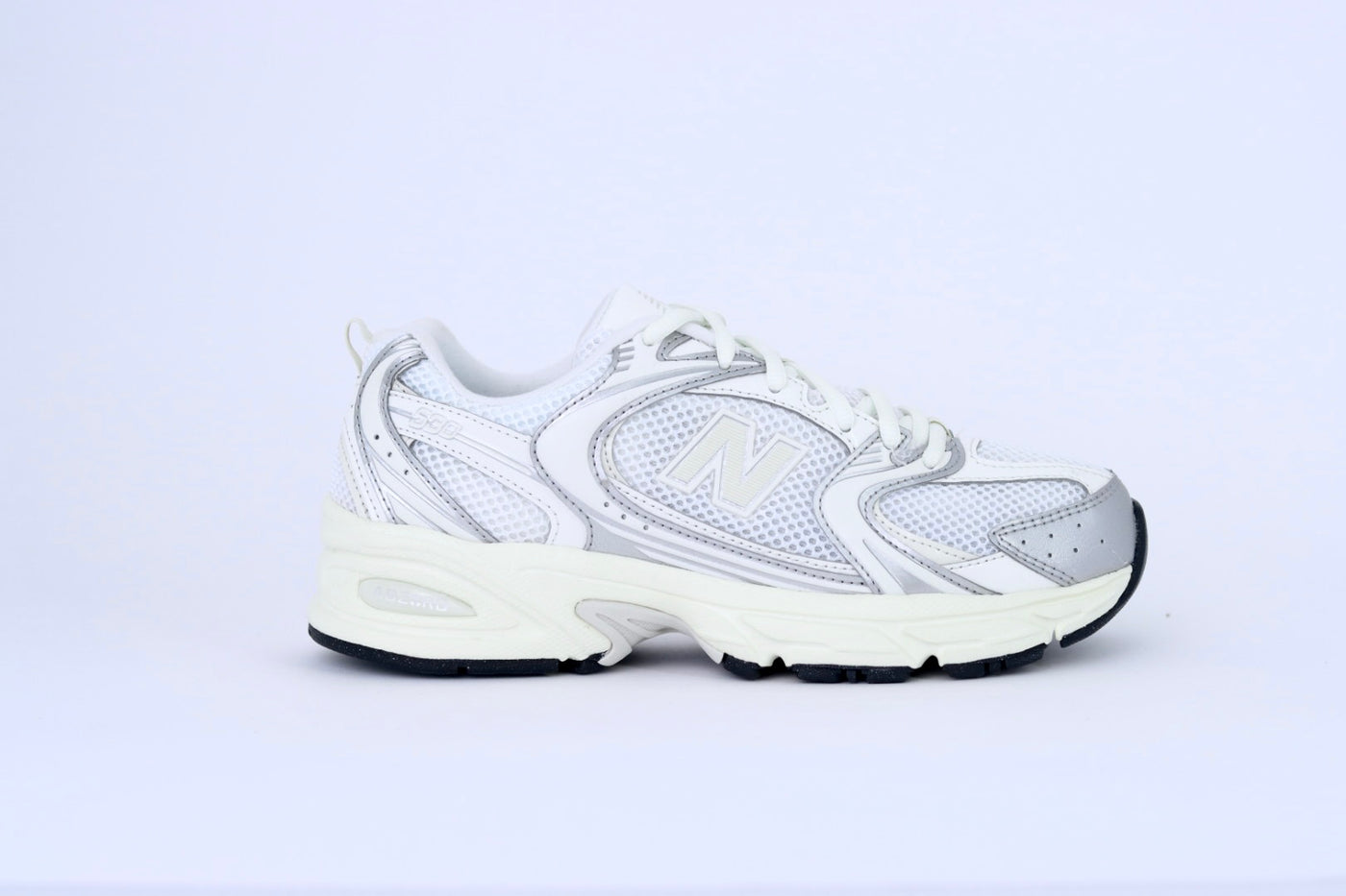 Tênis Feminino New Balance 530 Silver Calcium