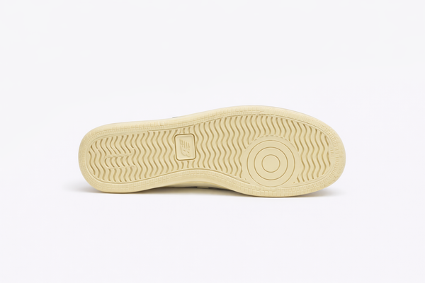 Tênis New Balance CT500 Bege