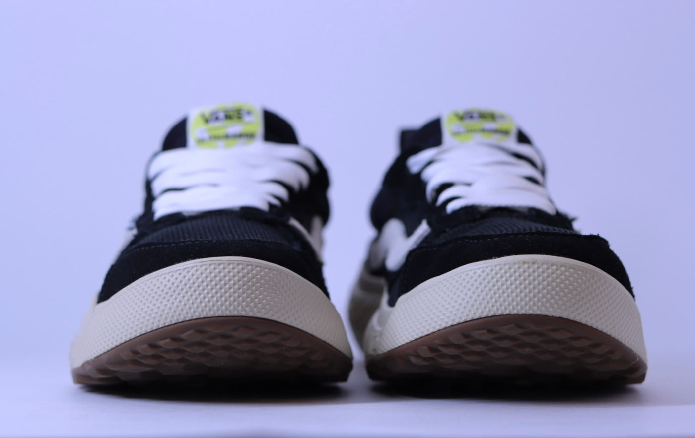 Tênis Feminino Vans Ultrarange VR3 Preto