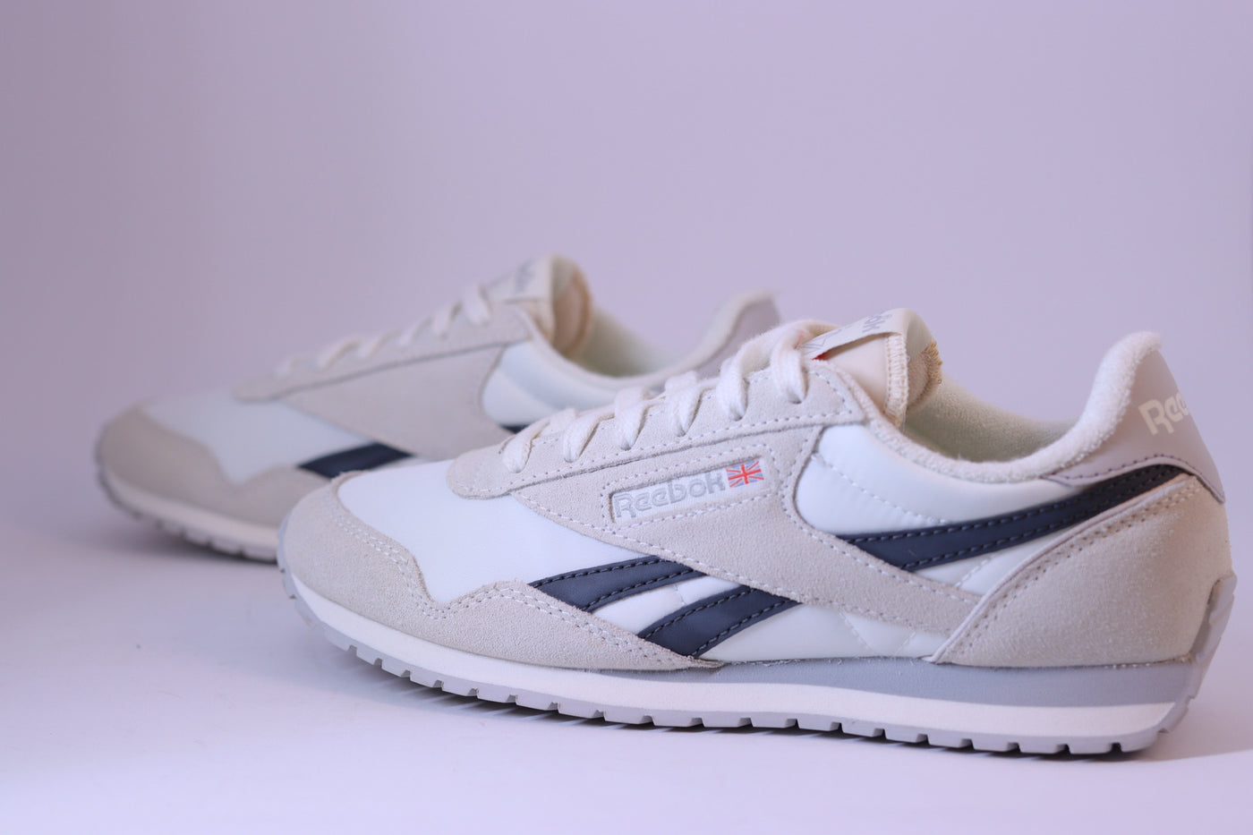 Tênis Feminino Reebok Classic AZ Branco/Preto