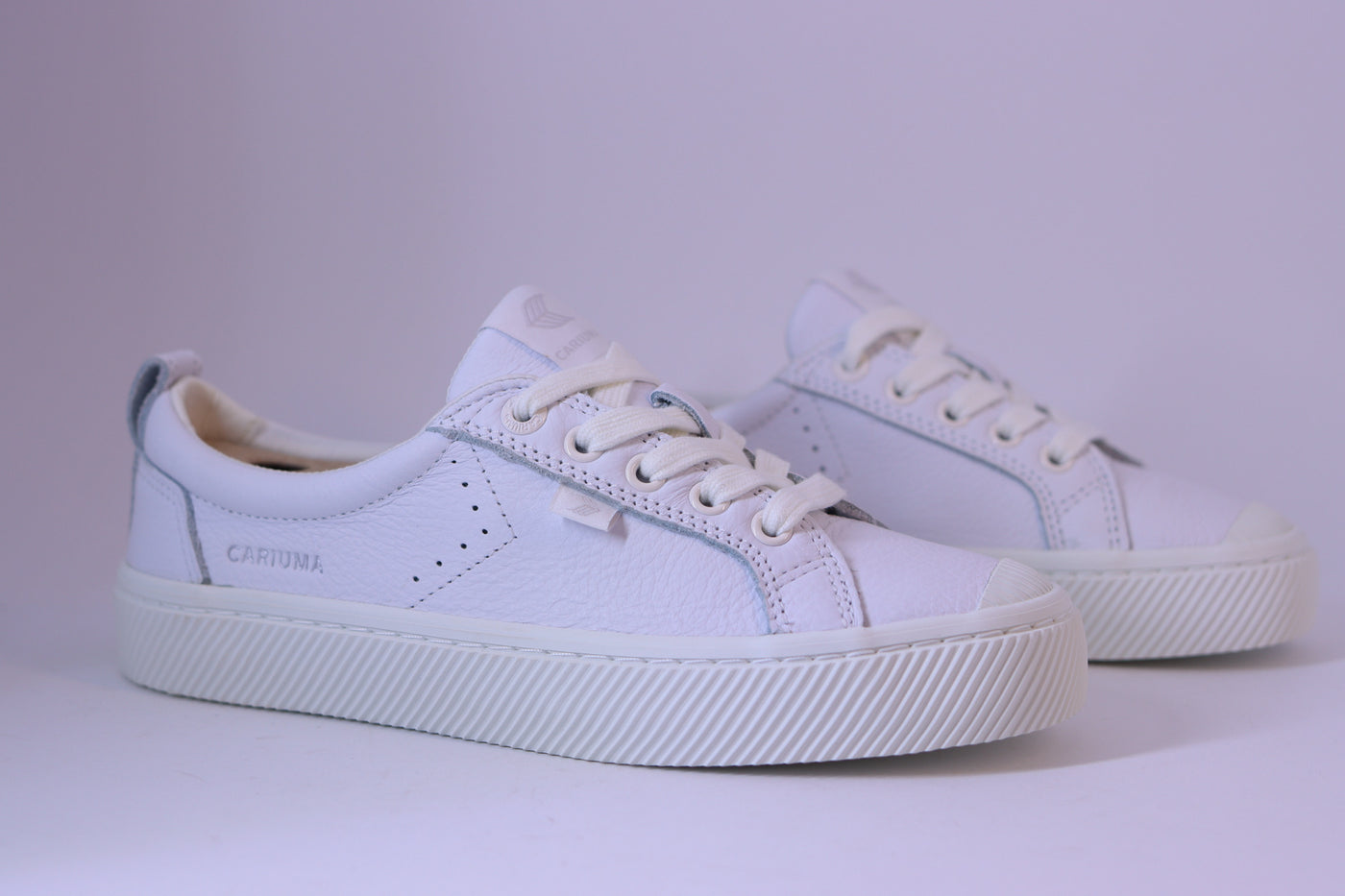 Tênis Feminino Cariuma Oca Low – All White Leather