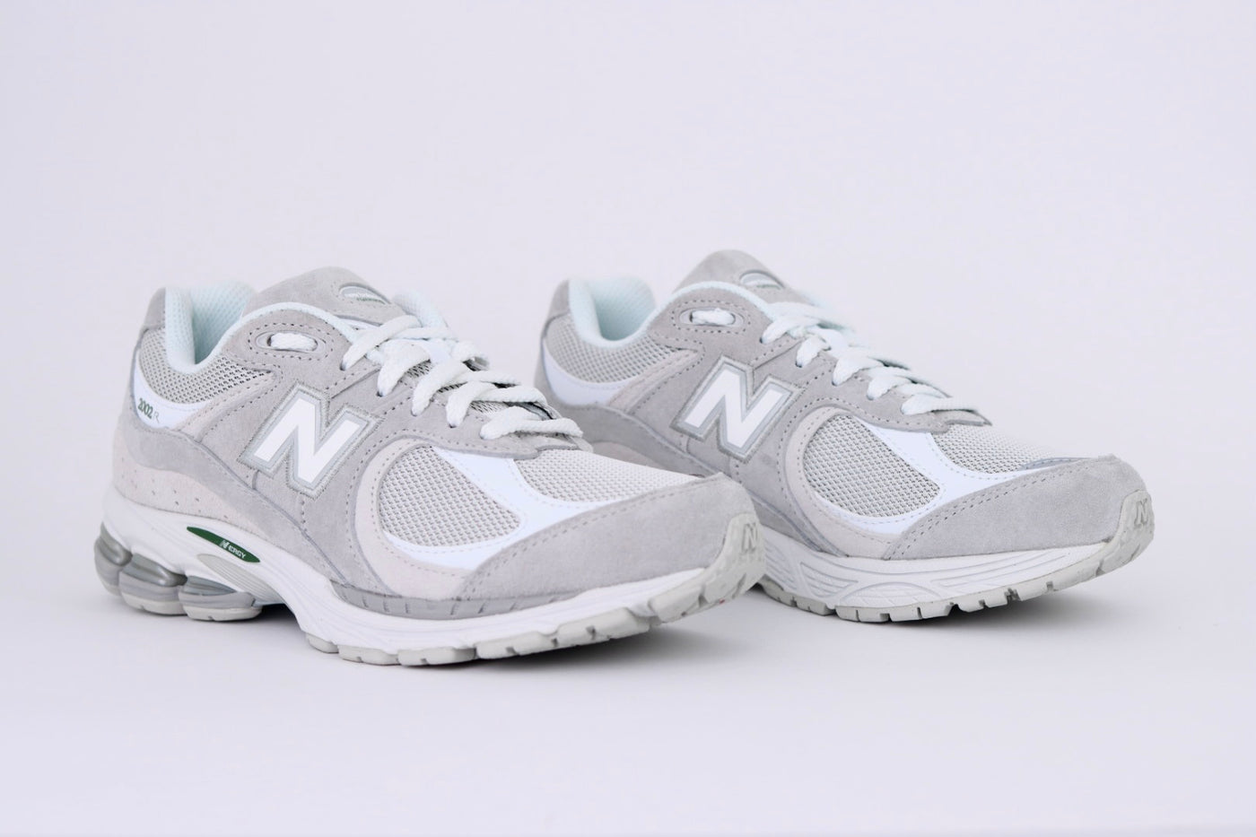 Tênis Feminino New Balance 2002R Rain Cloud