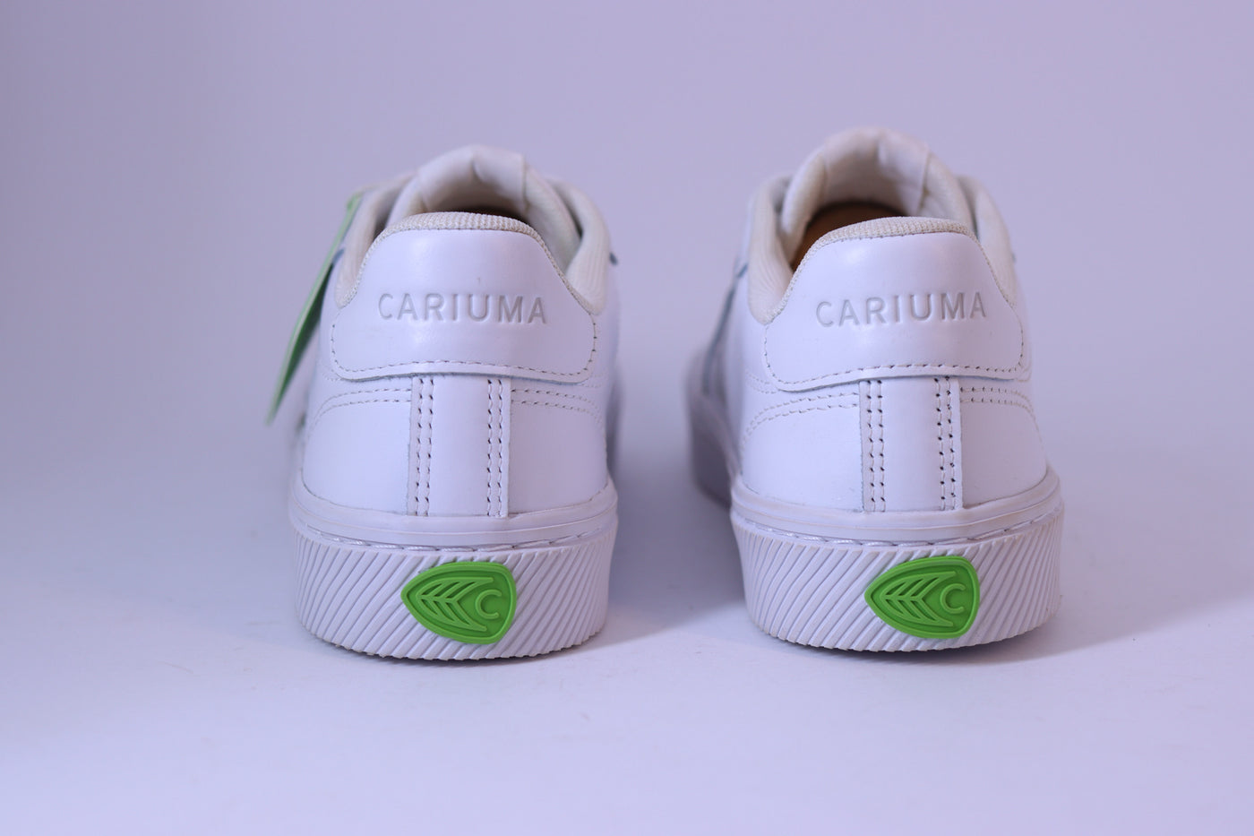 Tênis Feminino Cariuma Salvas - White